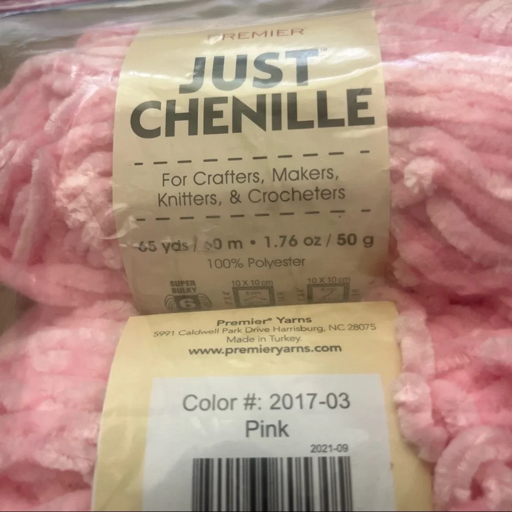 New 3 Skeins Premier Just Chenille Yarn Pink 65 Yards 100% Polyester - Picture 2 of 3